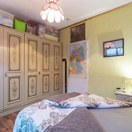 Comfortable Apartment In Wismar Mecklenburg With Fireplace מראה חיצוני תמונה