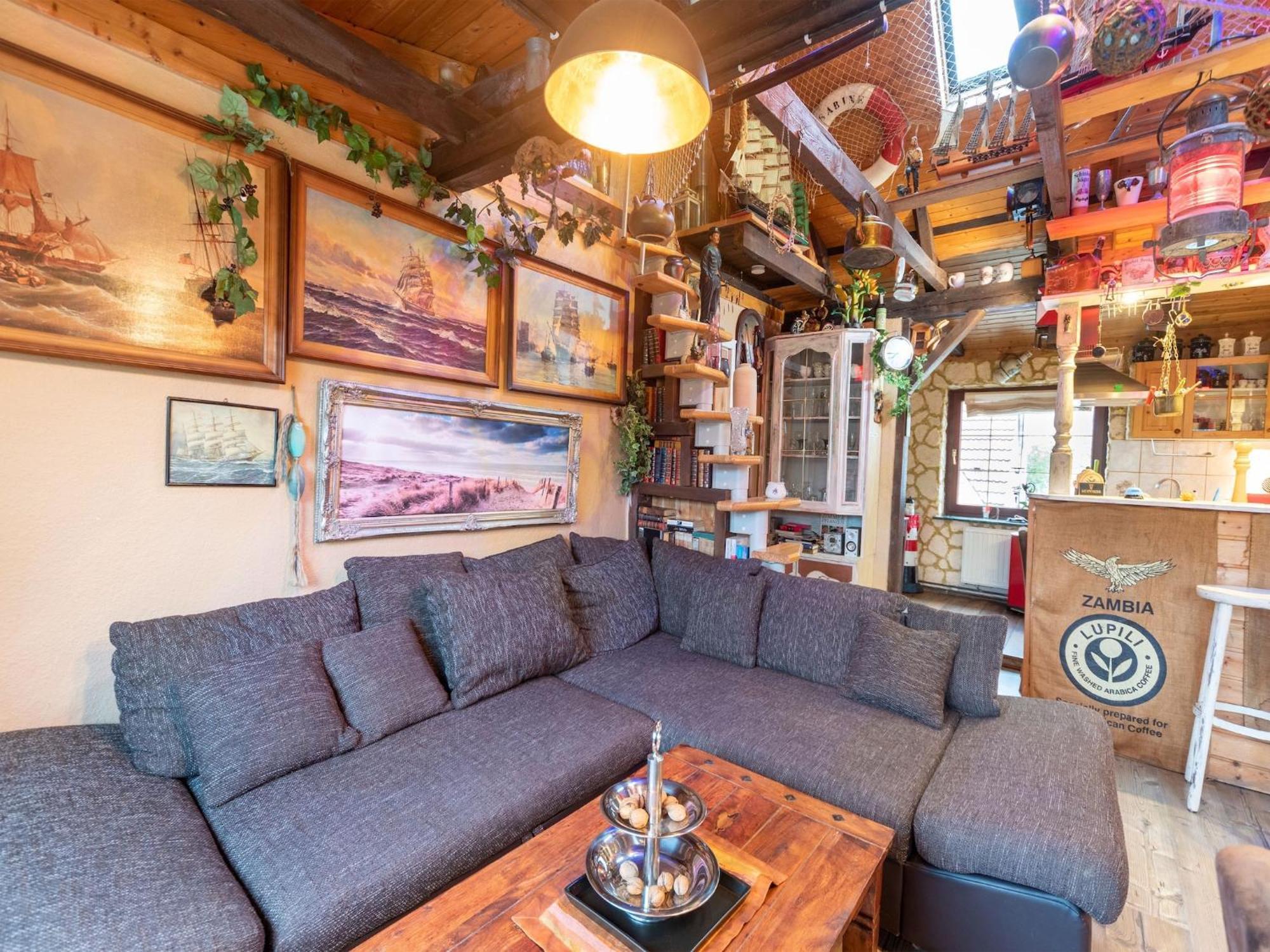 Comfortable Apartment In Wismar Mecklenburg With Fireplace מראה חיצוני תמונה