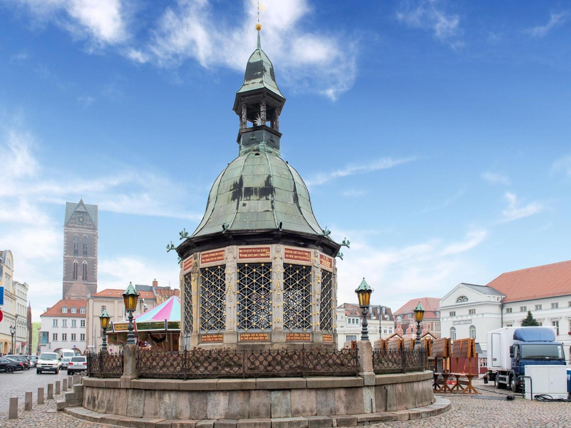 Comfortable Apartment In Wismar Mecklenburg With Fireplace מראה חיצוני תמונה